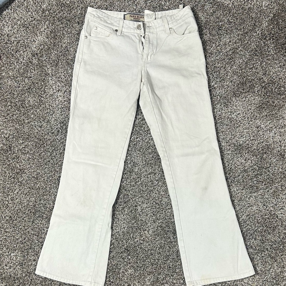 Low waisted white boot cut jeans🐻‍❄️